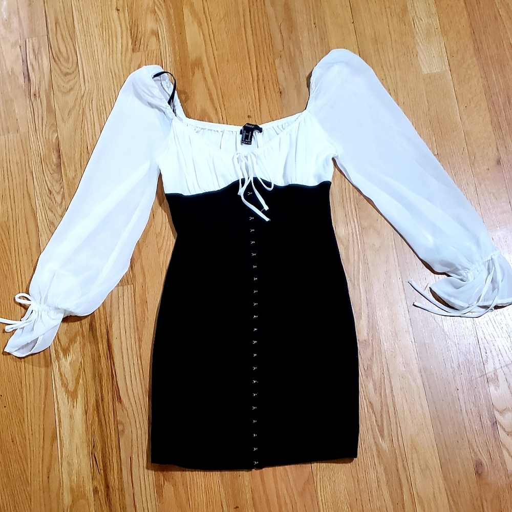 5 for 25 NWOT Forever 21 mini dress